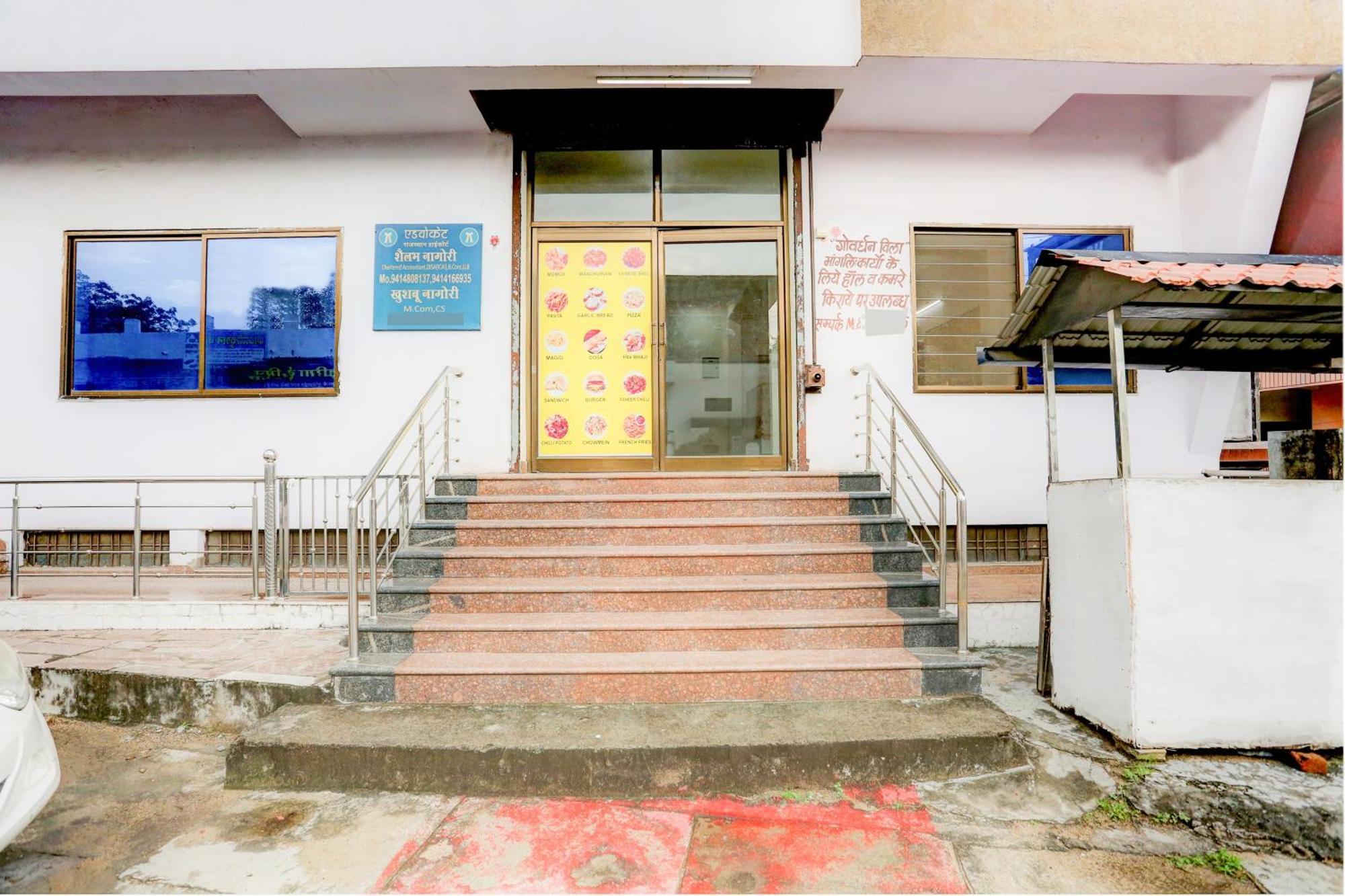 Super Hotel O Goverdhan Villa Udaipur Bagian luar foto